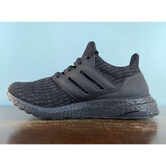 Adidas Ultraboost 4.0 DNA Triple Black Running Shoes Women's Size 6.5 GW2293 - Picture 3 of 12